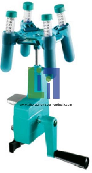 Centrifuge, manual, 4 positions