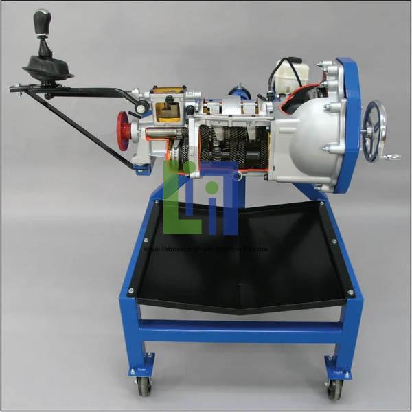 Manual Transmission RWD Cutaway