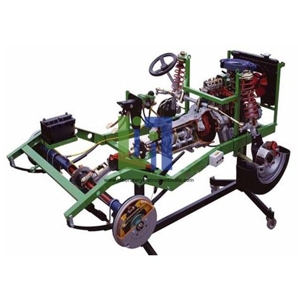 RWD Chassis With Turbo Diesel Engine Cutaway
