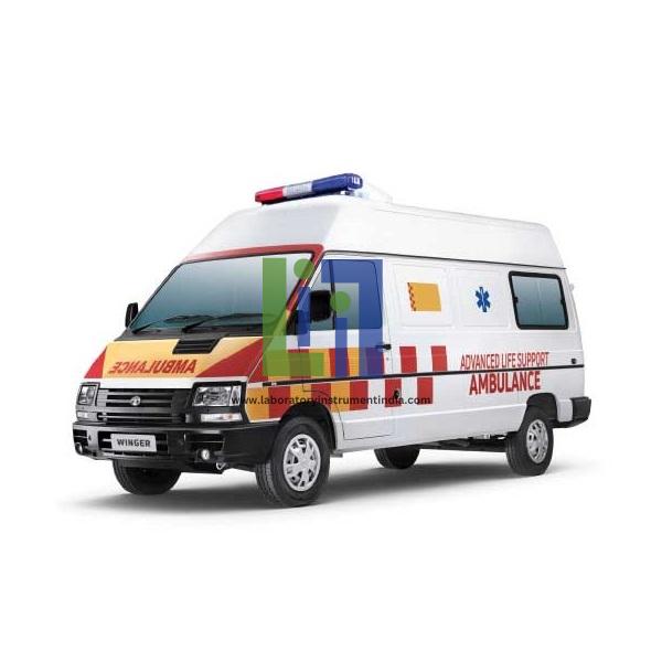 Ambulance, 4 door w/1 sliding side door, back door lift-up type, 7-seater, 2.4 L diesel engine